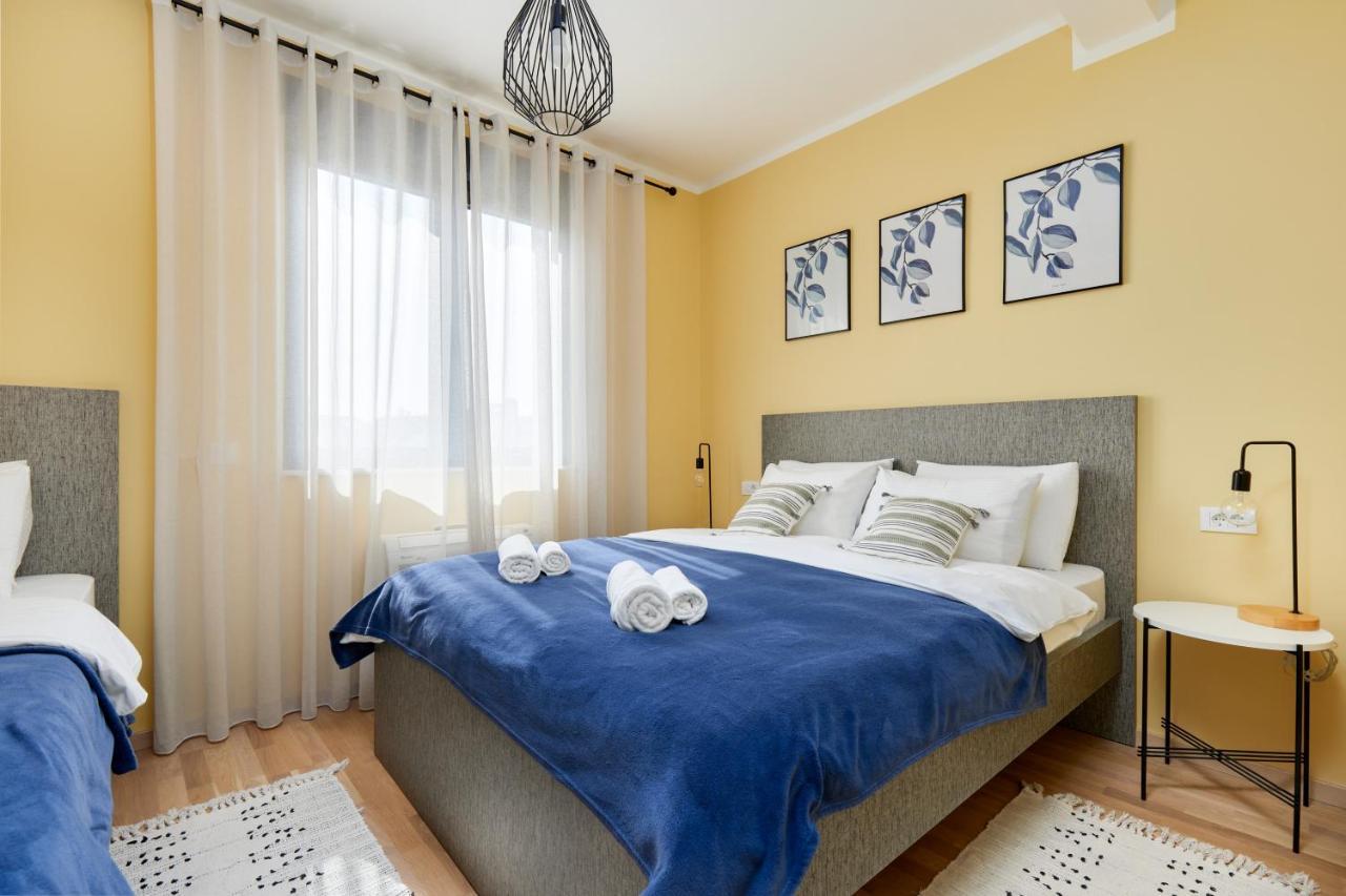 Premium-Designed Apartments 蒂瓦特 外观 照片