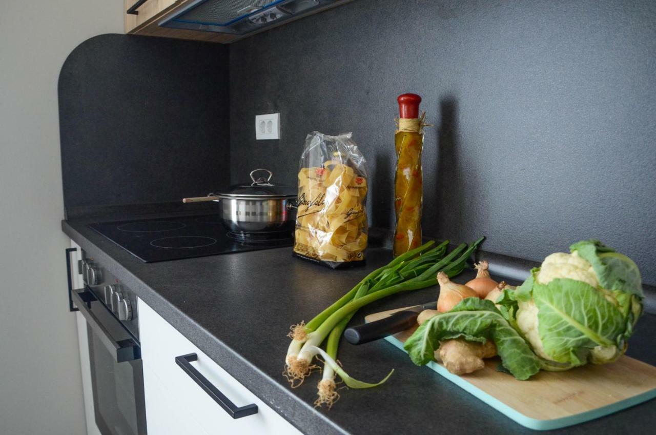Premium-Designed Apartments 蒂瓦特 外观 照片
